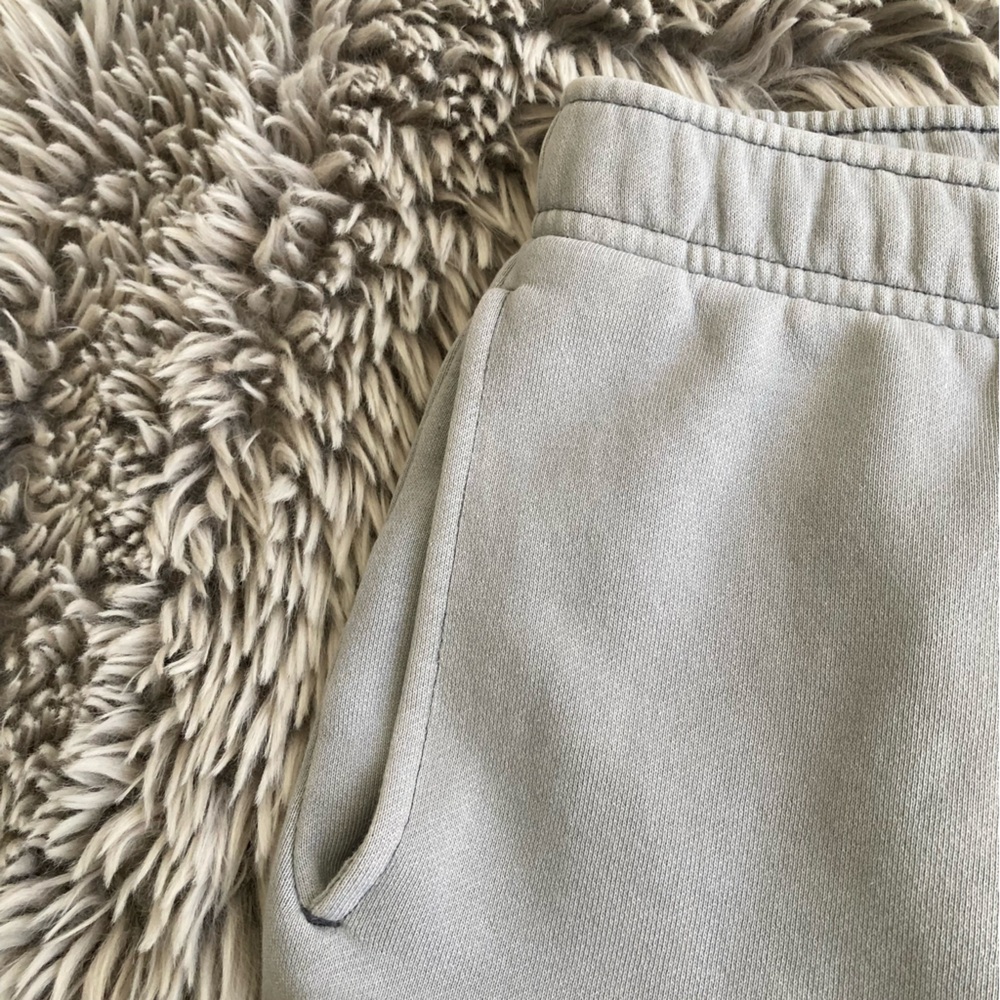 Aritzia TNA-SMALL-Cozy Sweatfleece Mega Joggers - Picture 5 of 7